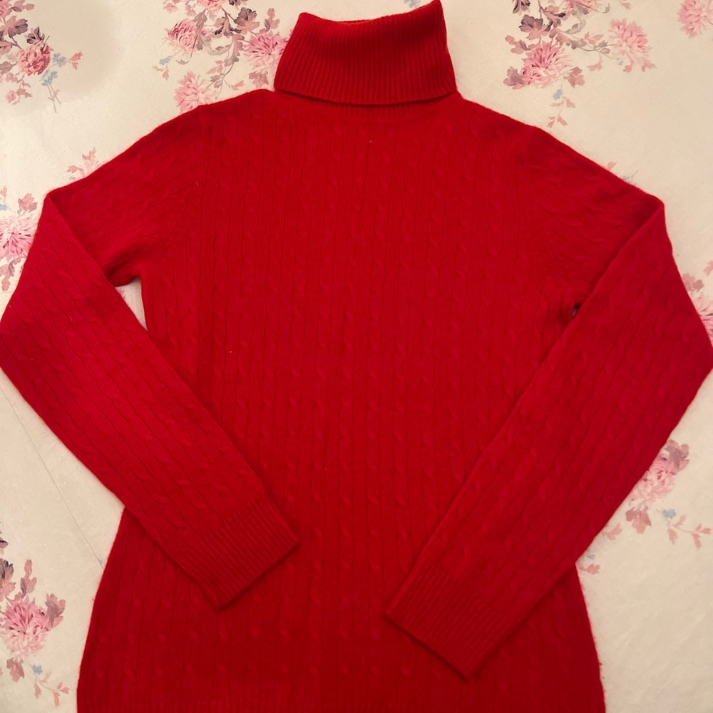J Crew red cashmere turtleneck sz small